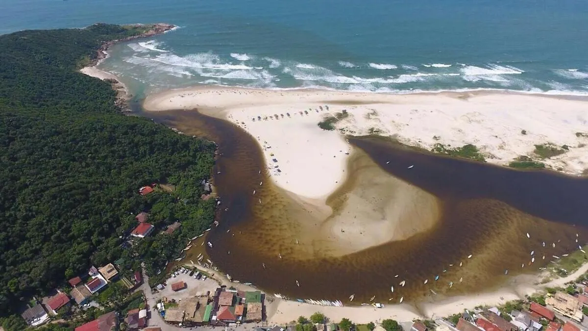 Holiday home Casa Na Praia Piscina Palhoca Brazil